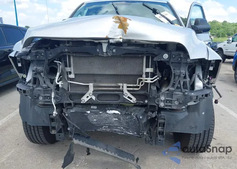 2018 Ram 2500 Slt 4X4 6'4 Box z USA, uszkodzony, nr VIN 3C6UR5DL2JG300734